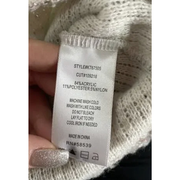 Kut From The Kloth Sweater Womens Small Gray V Neck Pullover Soft Knit Cozy Top - Picture 5 of 7